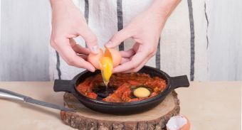 Шакшука — инструкция по приготовлению, шаг 5