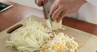 Блины с припеком с яйцом — инструкция по приготовлению, шаг 3