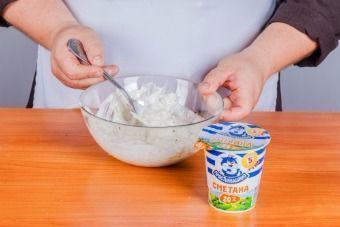 Шницель из курицы со сметанным соусом — инструкция по приготовлению, шаг 2