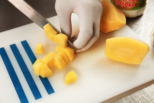 Молочный суп с лососем и картофелем — инструкция по приготовлению, шаг 2