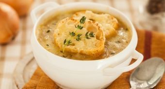 Классический луковый суп — инструкция по приготовлению, шаг 7