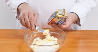 Шоколадный кулич — инструкция по приготовлению, шаг 3