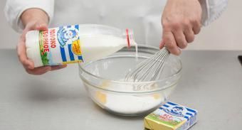 Блины на молоке без яиц — инструкция по приготовлению, шаг 2