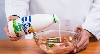 Куриный шашлык в кефирном маринаде — инструкция по приготовлению, шаг 3