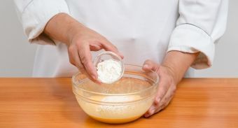 Ягодный пирог с заварным кремом — инструкция по приготовлению, шаг 4