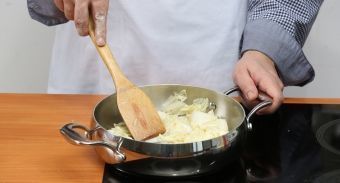 Ленивые голубцы из пекинской капусты — инструкция по приготовлению, шаг 6