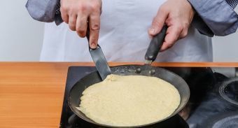 Блины из овсяной муки на молоке — инструкция по приготовлению, шаг 5