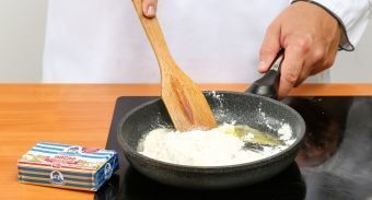 Суп-гуляш в хлебе — инструкция по приготовлению, шаг 6