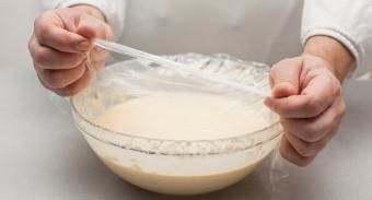 Классические блины на кефире — инструкция по приготовлению, шаг 3