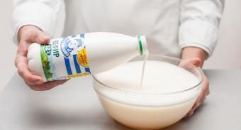 Заварные блины на кефире — инструкция по приготовлению, шаг 4