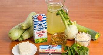 Суп-пюре из кабачков с сыром — инструкция по приготовлению, шаг 1