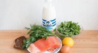 Паровые котлеты из лосося со шпинатом — инструкция по приготовлению, шаг 1