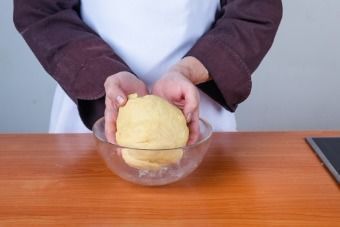 Маленькие булочки с сырным соусом — инструкция по приготовлению, шаг 3