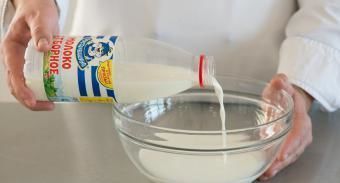 Экономные оладьи с укропом — инструкция по приготовлению, шаг 1