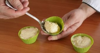 Творожные  кексы — инструкция по приготовлению, шаг 4