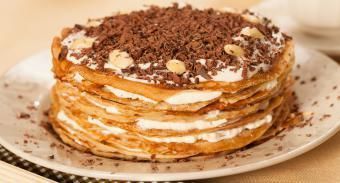 Блинный торт со сметанным кремом — инструкция по приготовлению, шаг 5