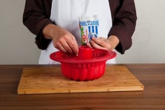 Торт-кольцо с фисташками — инструкция по приготовлению, шаг 2