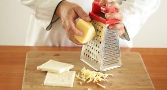 Классический луковый суп — инструкция по приготовлению, шаг 6