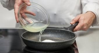 Блины с начинкой из ананаса — инструкция по приготовлению, шаг 2