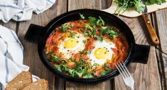 Шакшука — инструкция по приготовлению, шаг 6