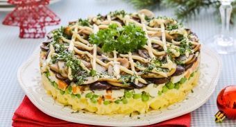 Оливье с шампиньонами — инструкция по приготовлению, шаг 9