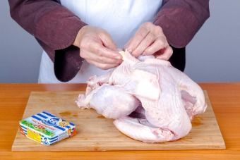 Запеченная индейка с брусничным соусом — инструкция по приготовлению, шаг 5