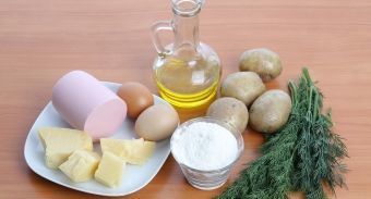 Картофельные котлеты с колбасой и сыром — инструкция по приготовлению, шаг 1