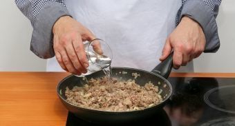 Макароны по-флотски — инструкция по приготовлению, шаг 5