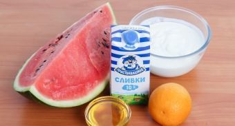 Молочно-арбузный коктейль — инструкция по приготовлению, шаг 1