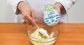 Сырники с яблоком — инструкция по приготовлению, шаг 4