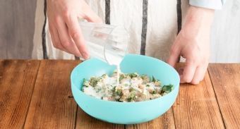 Куриные котлеты с сыром тофу — инструкция по приготовлению, шаг 6