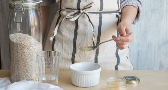 Гранола с йогуртом — инструкция по приготовлению, шаг 2