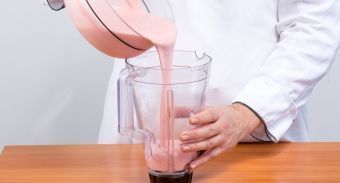 Клубничное мороженое — инструкция по приготовлению, шаг 3