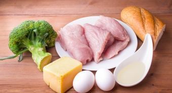 Рулеты из индейки с брокколи и сыром — инструкция по приготовлению, шаг 1