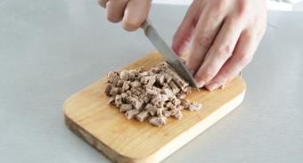 Тарталетки с салатом из говядины и грибов — инструкция по приготовлению, шаг 1