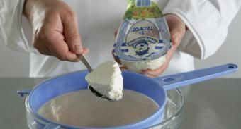 Вареники с творогом и зеленью — инструкция по приготовлению, шаг 2