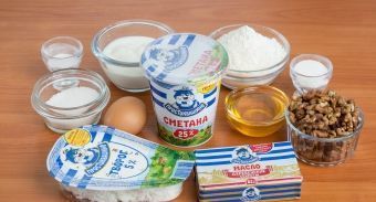 Творожный рулет с орехами — инструкция по приготовлению, шаг 1