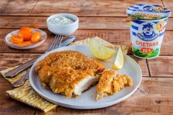 Шницель из курицы со сметанным соусом — инструкция по приготовлению, шаг 8