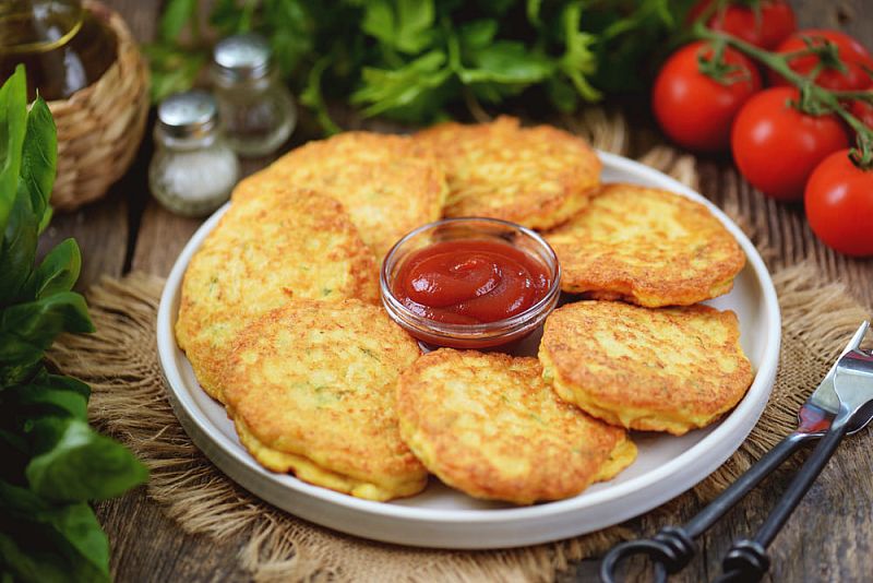 Куриные оладьи на кефире.
