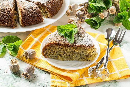 Манник с маком в мультиварке